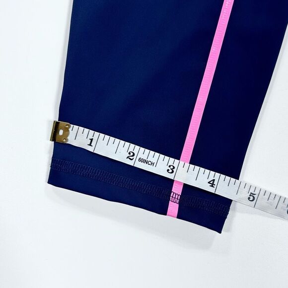 Sweaty Betty zero gravity navy leggings with pink piping 14 - Picture 12 of 13